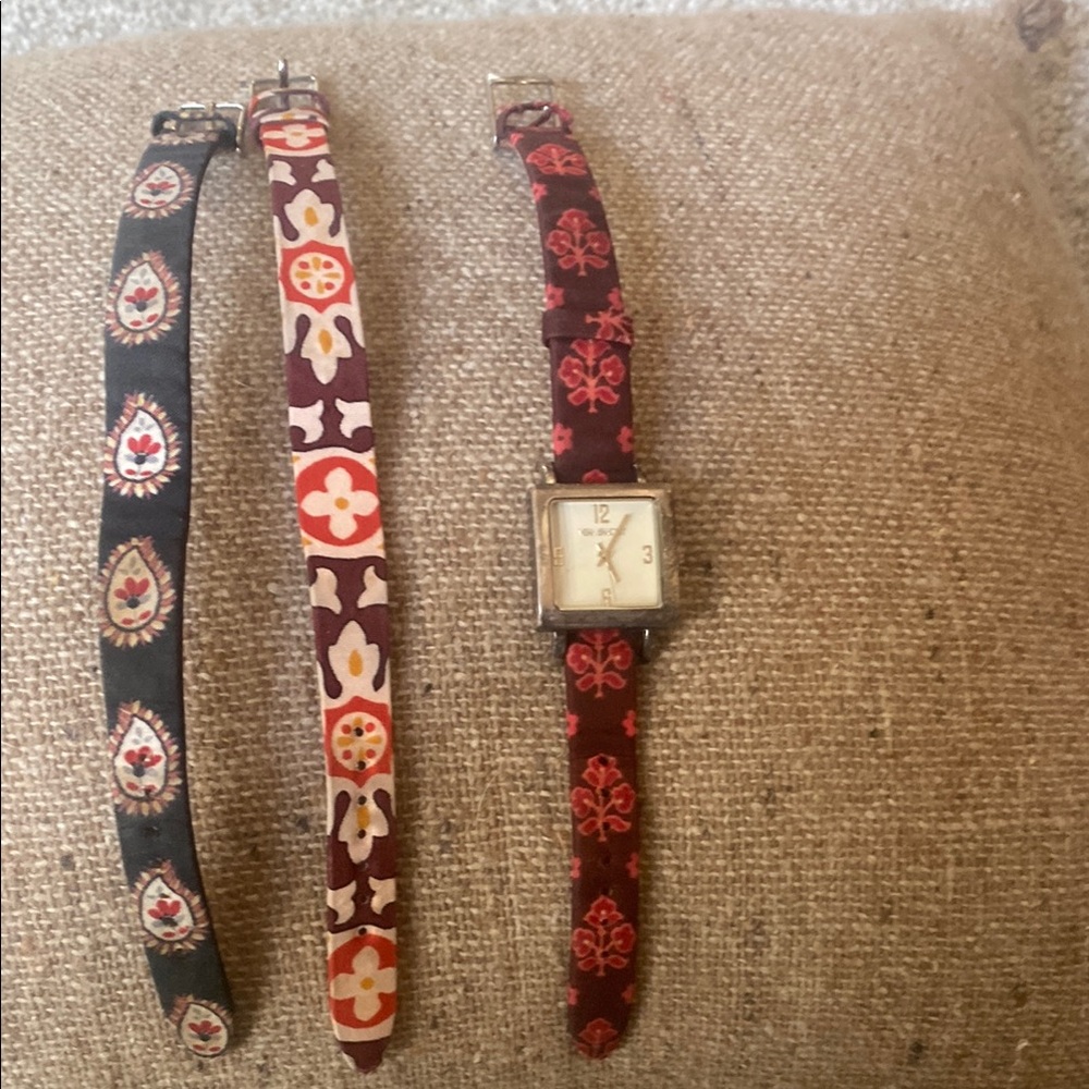Vera Bradley Women's Watch Set - Red and Black